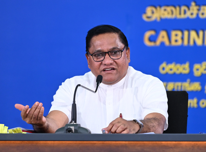 ජාතික පාසල් ගුරු බඳවා ගැනීම් දිනය වෙනස් කිරීම පිළිබඳ සලකා බලනවා – ඇමති  විජිත හේරත්